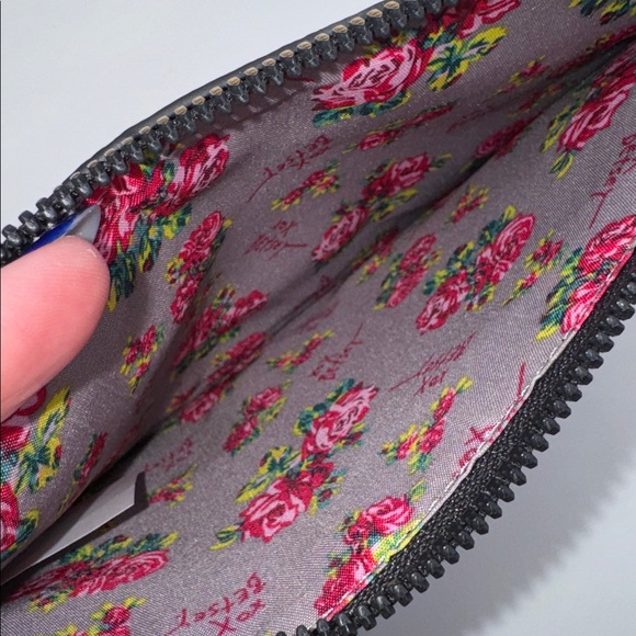 Betsey Johnson Rose Floral Wristlet - Picture 3 of 5